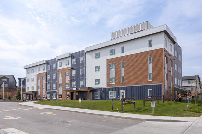 Livingston Terrace in Calgary, AB - Building Photo - Building Photo