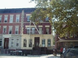 300 Lincoln Rd in Brooklyn, NY - Building Photo