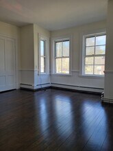 16 Burroughs St in Danvers, MA - Building Photo - Building Photo