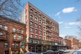 218 W 112th St in New York, NY - Building Photo