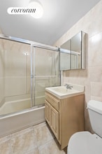 12-30-30 31st Dr in Queens, NY - Building Photo - Building Photo