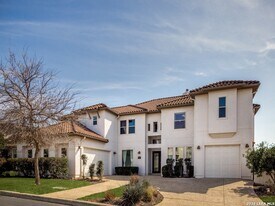 6314 Sevilla Way in San Antonio, TX - Building Photo