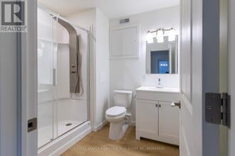 433 Sugarloaf St in Port Colborne, ON - Building Photo - Building Photo