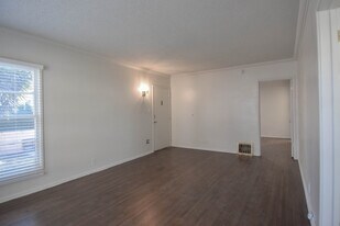 4347 8th Ave in Los Angeles, CA - Building Photo