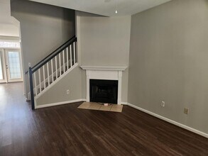 737 Woodland Creek Way in Midlothian, VA - Building Photo - Building Photo