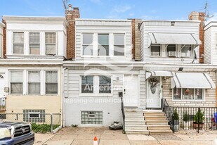 4731 B St in Philadelphia, PA - Building Photo