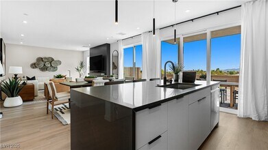 11124 Socrates Ridge St in Las Vegas, NV - Building Photo - Building Photo