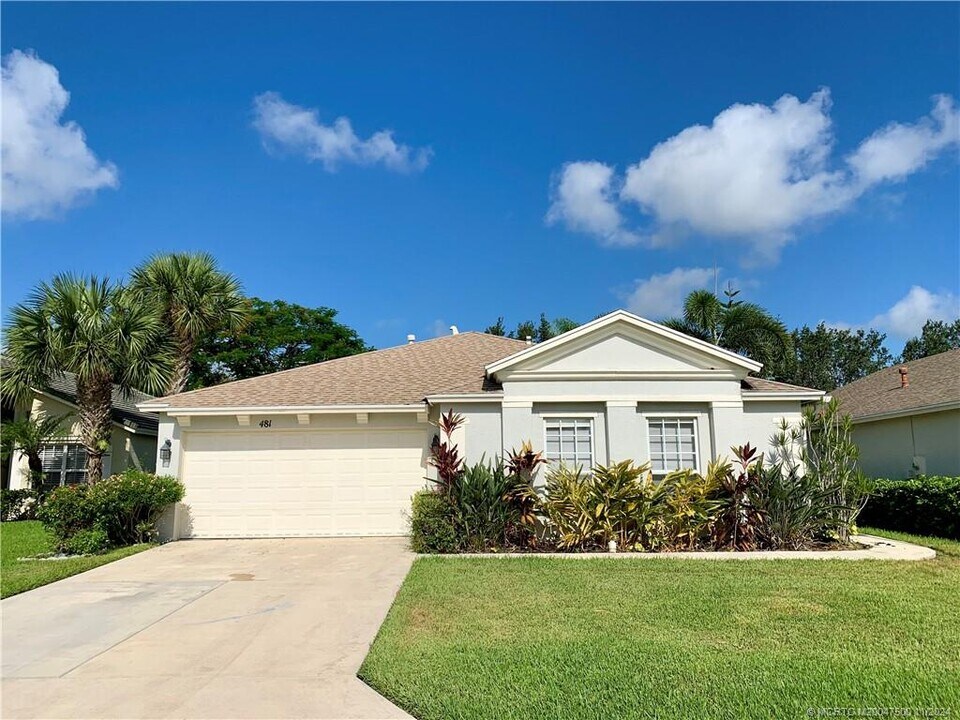 481 SW Talquin Ln in Port St. Lucie, FL - Building Photo