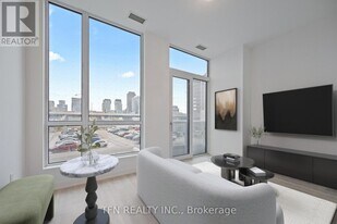 15 Richardson St in Toronto, ON - Building Photo