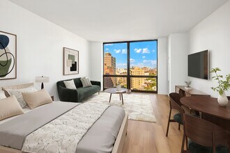 2650 N Lakeview Ave in Chicago, IL - Building Photo - Building Photo