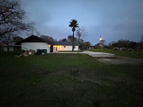 114 Alabama St in Orange, TX - Foto de edificio - Building Photo