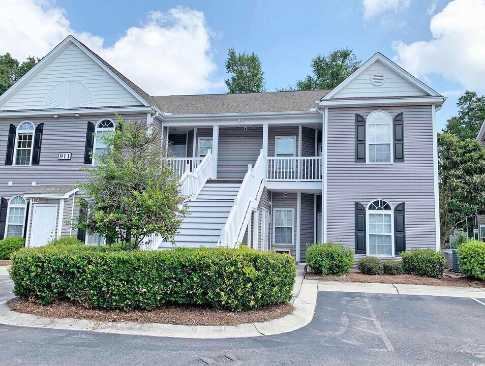 911 Algonquin Dr in Pawleys Island, SC - Building Photo