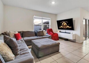 5384 Hickory Downs Wy in St. Cloud, FL - Building Photo - Building Photo