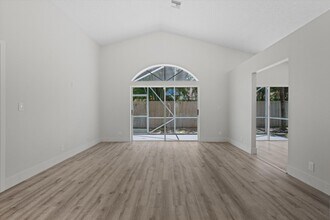 12781 Meadowbreeze Dr in Wellington, FL - Building Photo - Building Photo