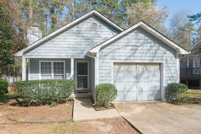 180 Lea Ct in Athens, GA - Building Photo