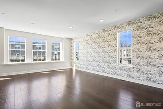 1901 Swales Ct in Monroe Township, NJ - Building Photo - Building Photo