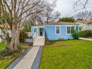 525 Abiso Ave in San Antonio, TX - Building Photo - Building Photo