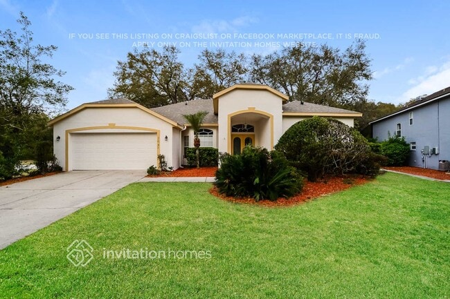 property at 3645 Tayside Ct