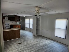 1513 Wood Branch Ct in Knightdale, NC - Building Photo - Building Photo