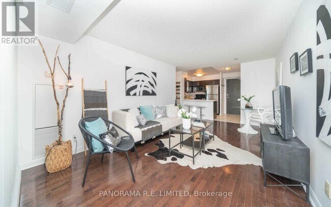 property at 225-225 Sherway Gardens Rd