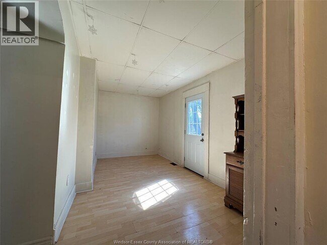414 Crawford Ave in Windsor, ON - Building Photo - Building Photo