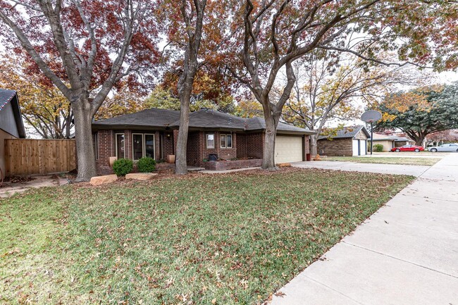 4909 61st St in Lubbock, TX - Building Photo - Building Photo