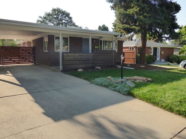 property at 1543 S Hudson St