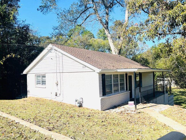 968 Karen Rd in Montgomery, AL - Building Photo - Building Photo