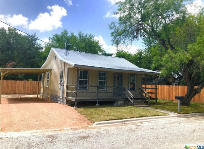property at 315 Reid St