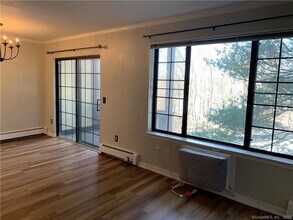 50 Aiken St in Norwalk, CT - Building Photo - Building Photo