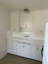 1112 Fremont Ave, Unit 1114 Fremont unit D in South Pasadena, CA - Building Photo - Building Photo