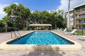 6001 N Falls Cir Dr, Unit 3109 in Lauderhill, FL - Building Photo - Building Photo