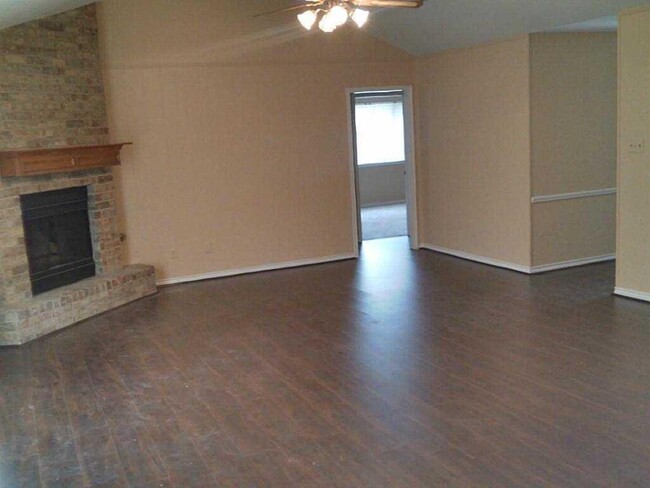 31210 Antonia Ln in Tomball, TX - Building Photo - Building Photo