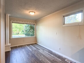 105 SW 119th St in Seattle, WA - Building Photo - Building Photo