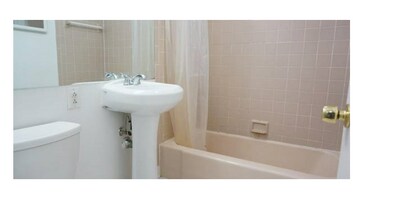 15 Euston Rd, Unit 16 in Boston, MA - Building Photo - Building Photo
