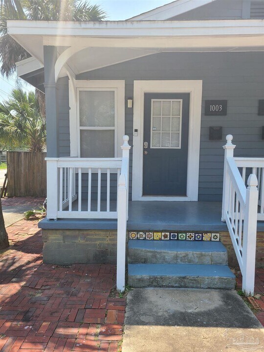 1003 N 6th Ave in Pensacola, FL - Building Photo