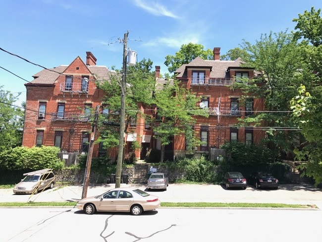 St. James of Eden Park in Cincinnati, OH - Building Photo - Building Photo