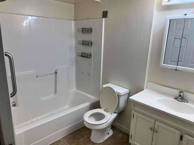 323 Ebenezer Rd in Lebanon, PA - Building Photo - Building Photo