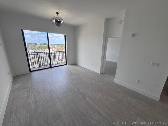 property at 511 Lucerne Ave
