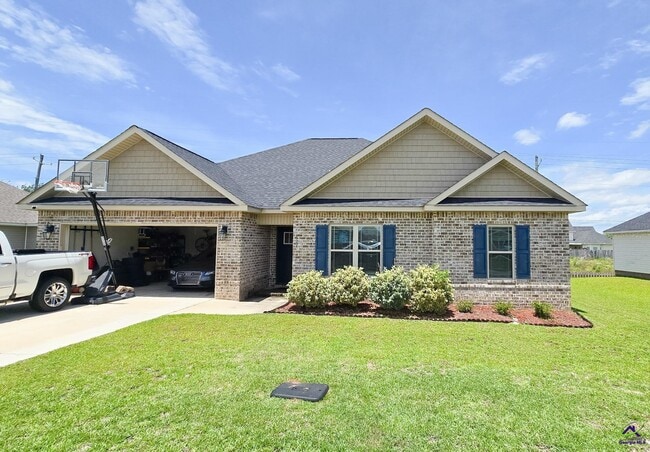 property at 627 Broderick Cir