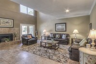 Miramar Apartments photo'