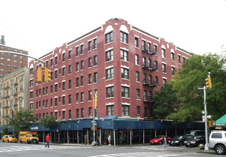 892-898 Amsterdam Ave in New York, NY - Building Photo - Building Photo