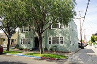 411-417 Walnut Ave. in Long Beach, CA - Building Photo - Building Photo