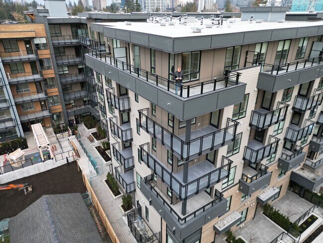 13439 94A Av in Surrey, BC - Building Photo - Building Photo