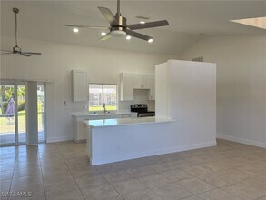 2602 SW 32nd St in Cape Coral, FL - Building Photo - Building Photo