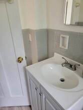 4431 Reading Ln in Cincinnati, OH - Building Photo - Building Photo