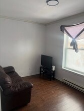 1456 Bourbonnière Av in Montréal, QC - Building Photo - Building Photo