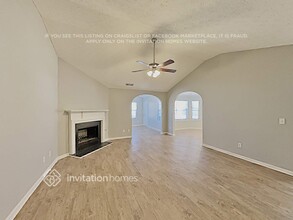 7005 Duncan Walk in Mcdonough, GA - Building Photo - Building Photo