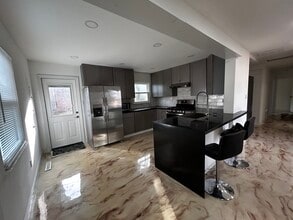 6703 Cimarron St in Springfield, VA - Building Photo - Building Photo