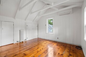 6 Camden Pl in Cambridge, MA - Building Photo - Building Photo